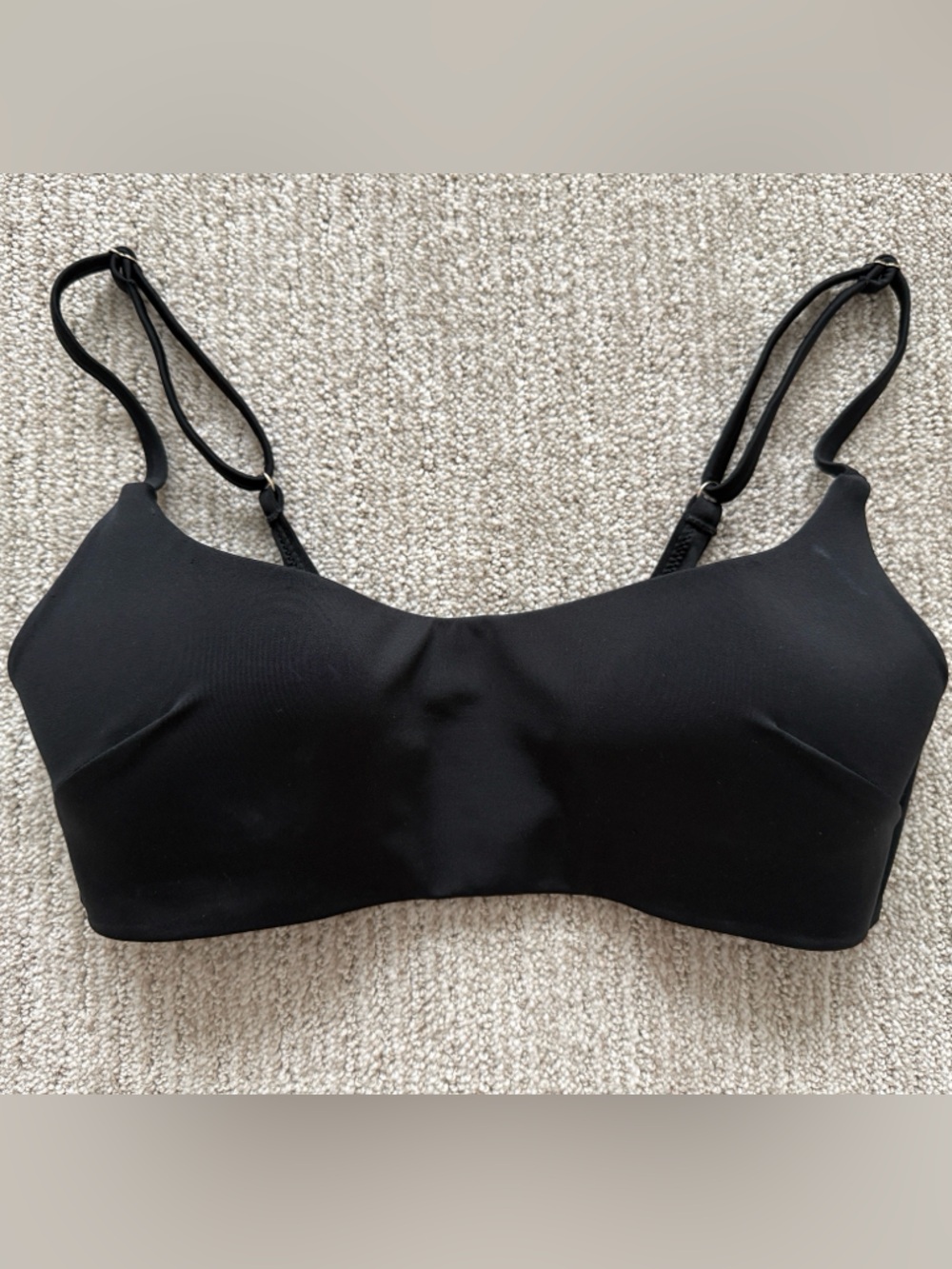 Victoria’s Secret Essential Deep Neck Bikini Top in Black - Size M